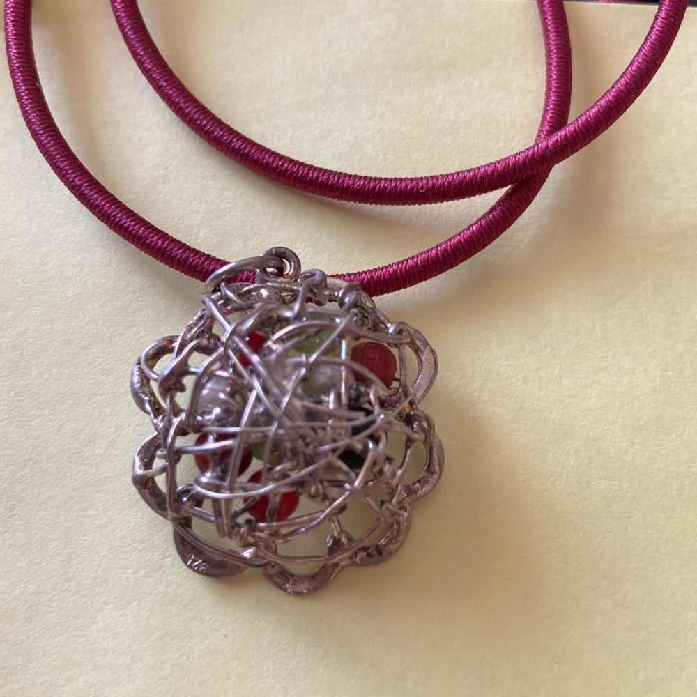 Sea basket necklace with pearls and sea glass & burgundy rope. ๐ lovers ๐ฆ - Picture 4 of 4